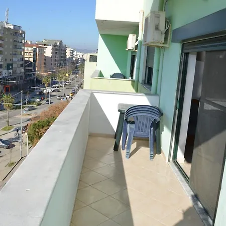 Cheap And Cozy For Rent In 100m By The Apartament
