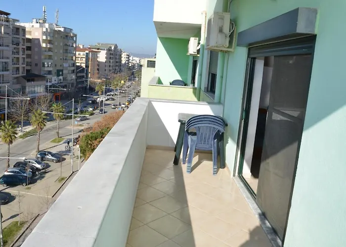 Cheap And Cozy For Rent In 100m By The Apartament