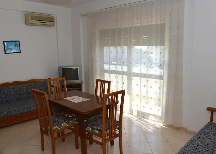 Cheap And Cozy For Rent In 100m By The Appartamento *